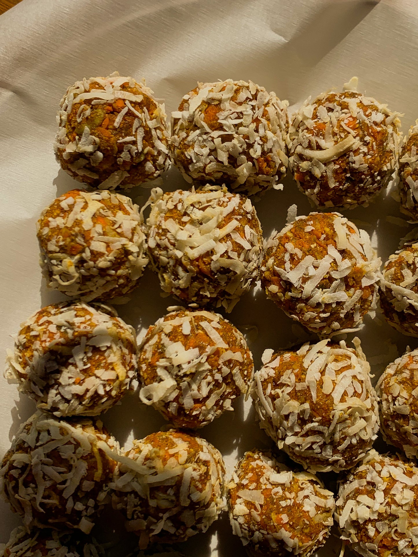 Carrot Cake Energy Balls (24 servings)